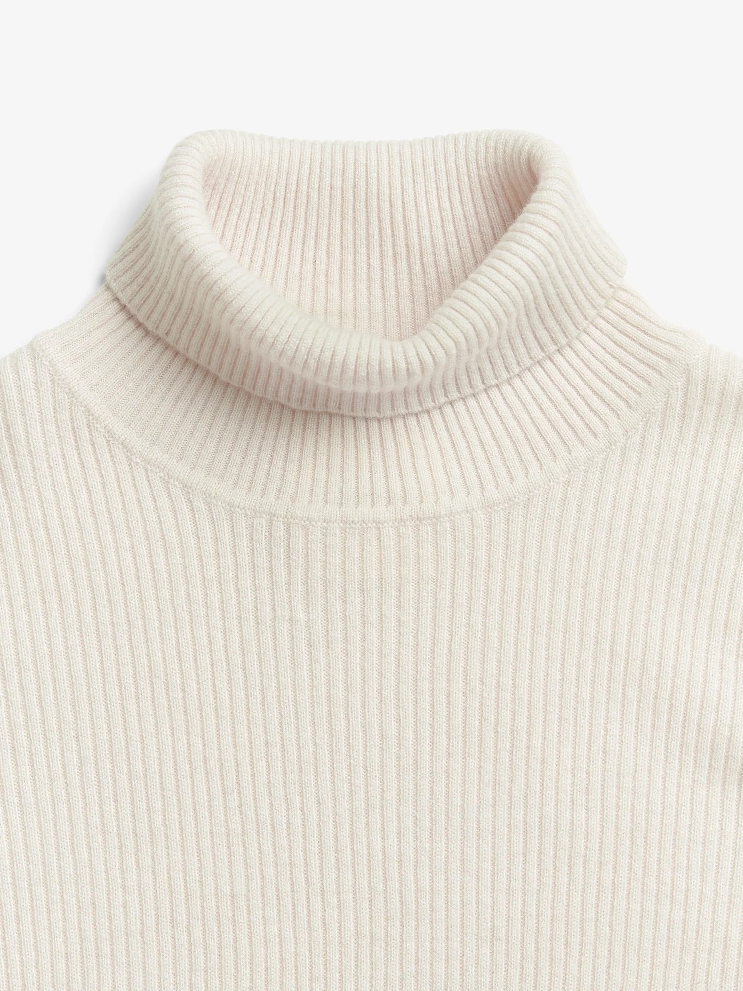 People's Republic of Cashmere Ribbed Turtleneck Off-White