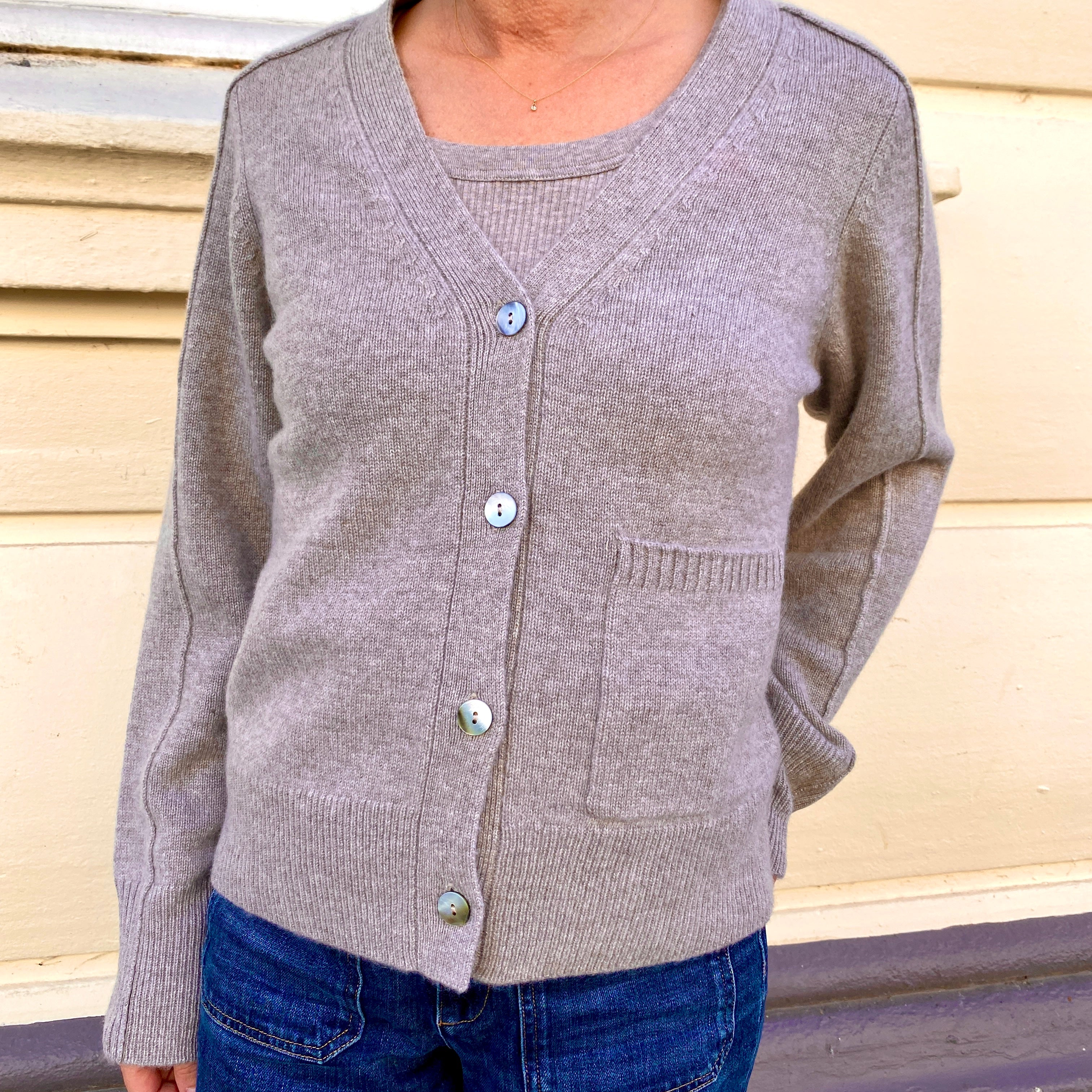 FTC Cashmere Cardigan V-hals Hazelwood