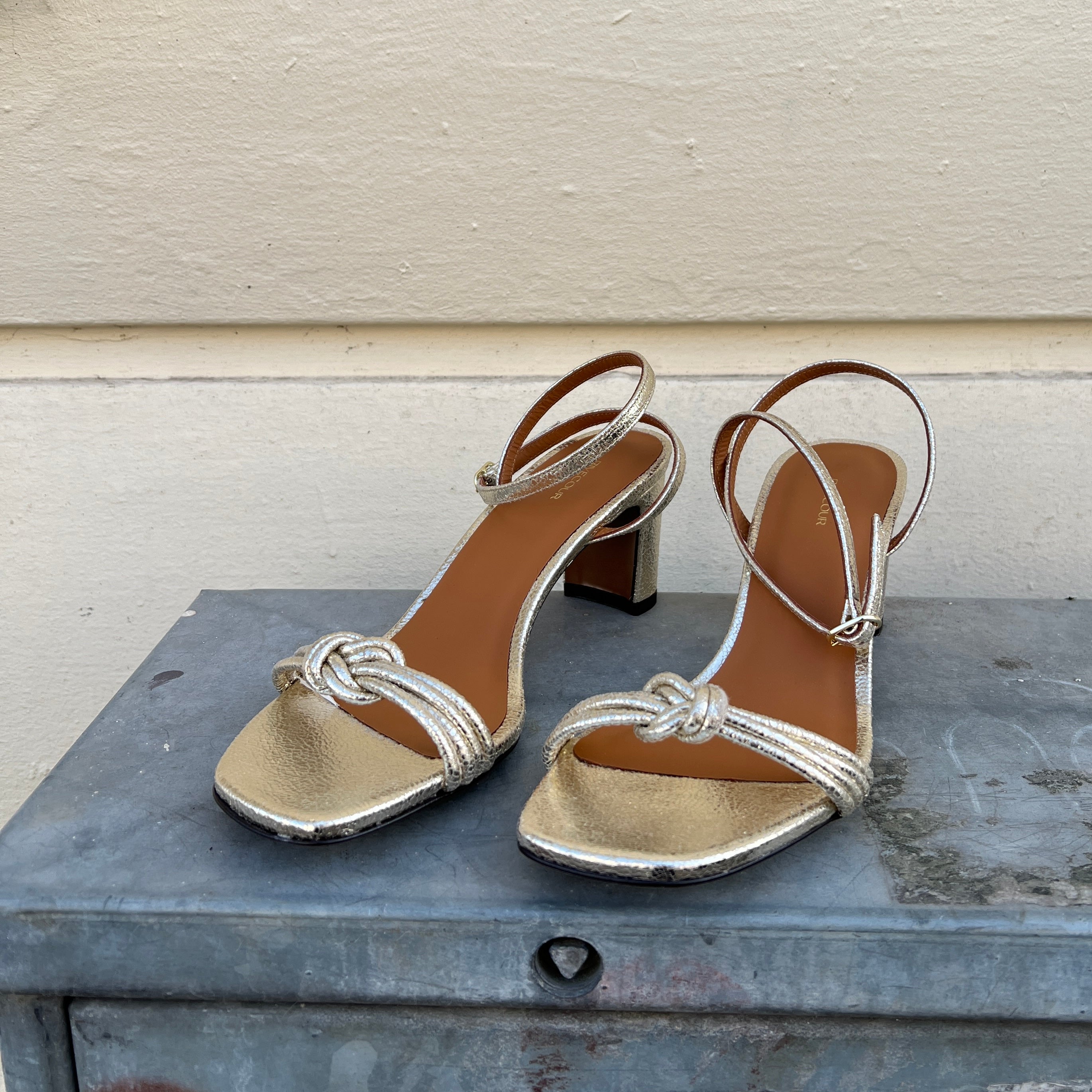 Rivecour 511 Sandaler Hvidguld