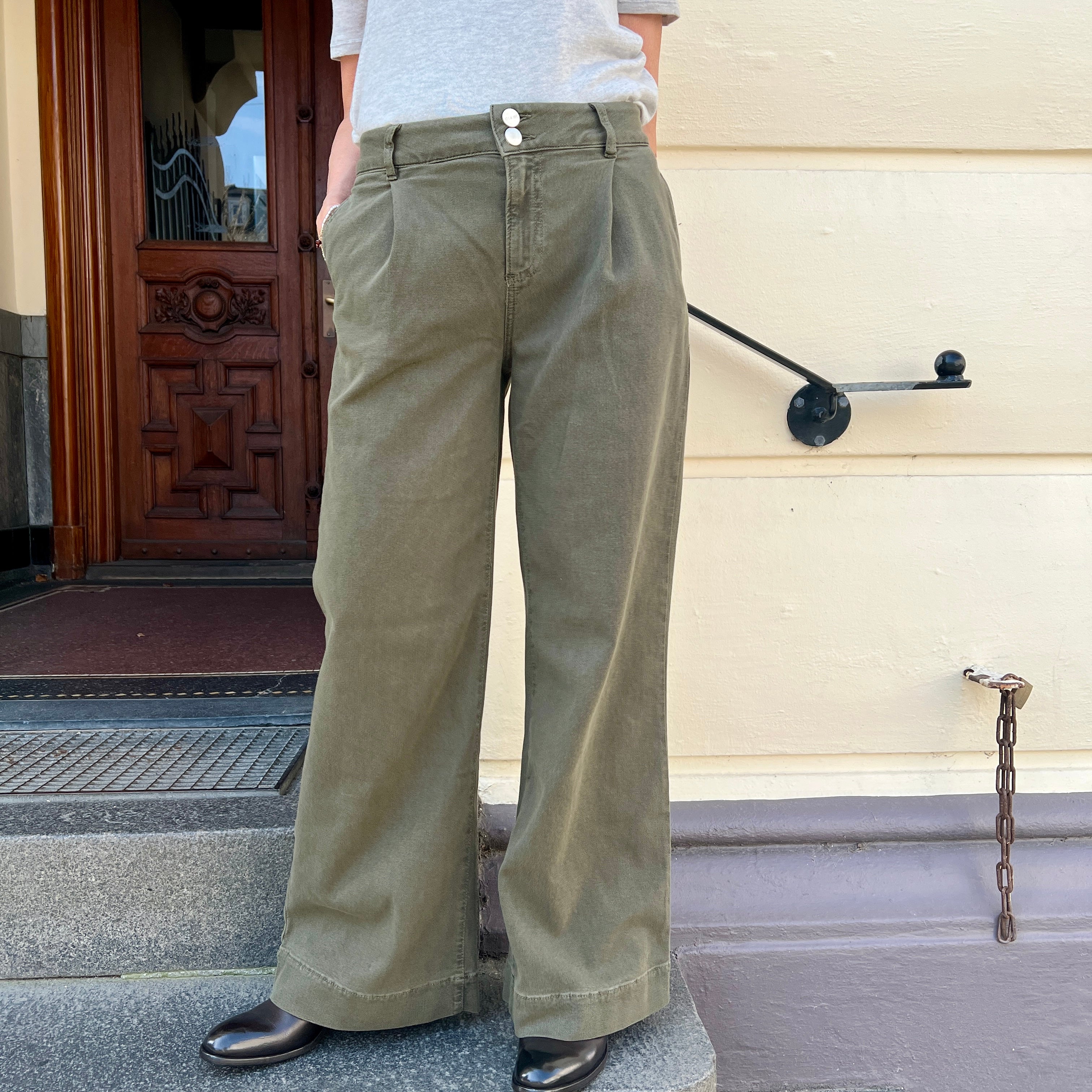 ITEM m6 Loose Panama Pants Dark Olive