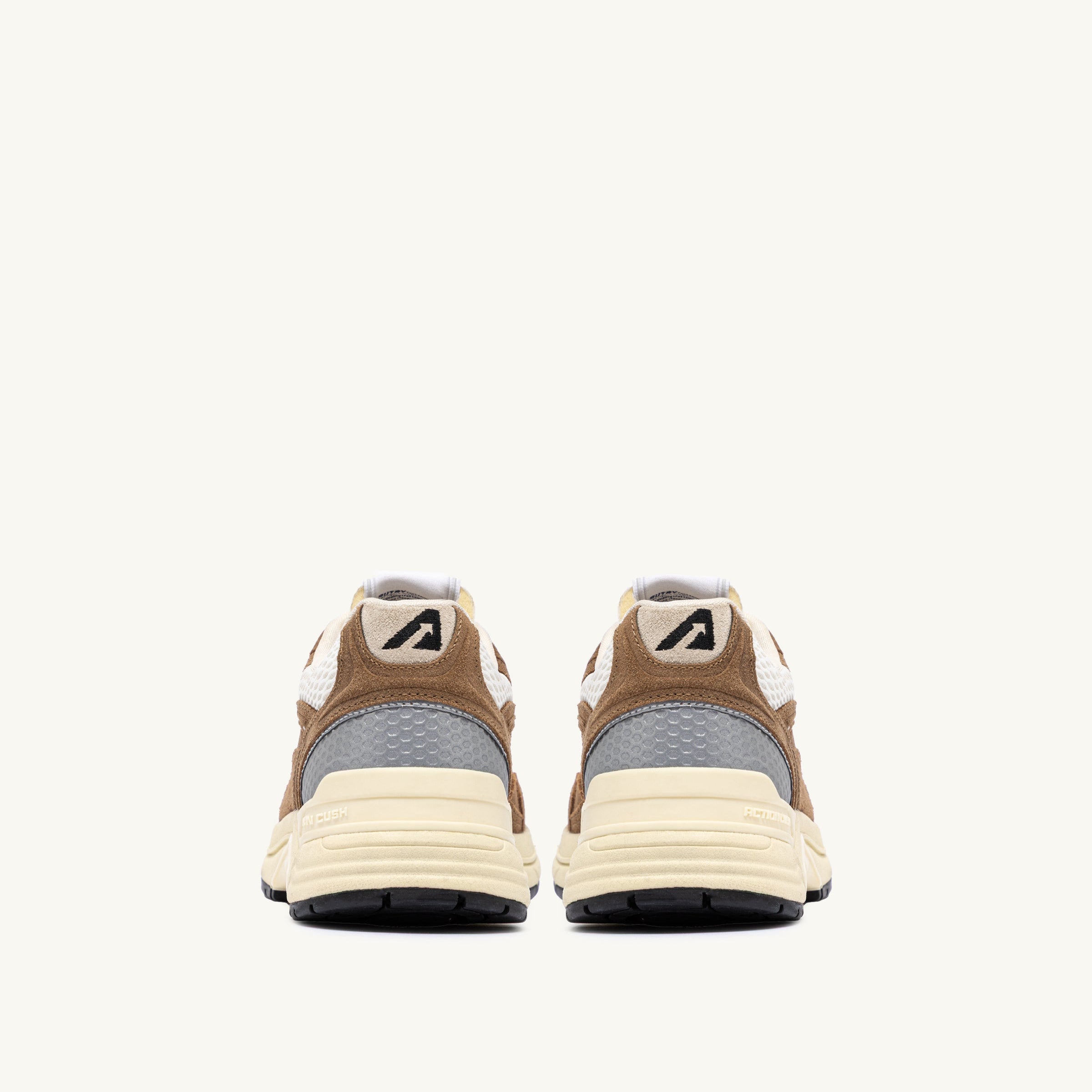 Autry Hyperway Ruskind Sneakers Cigar/Sølv