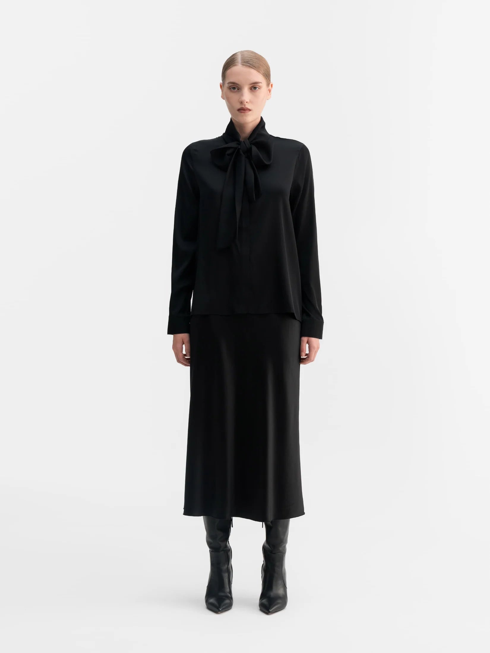 Ahlvar Gallery Hana Satin Nederdel Black