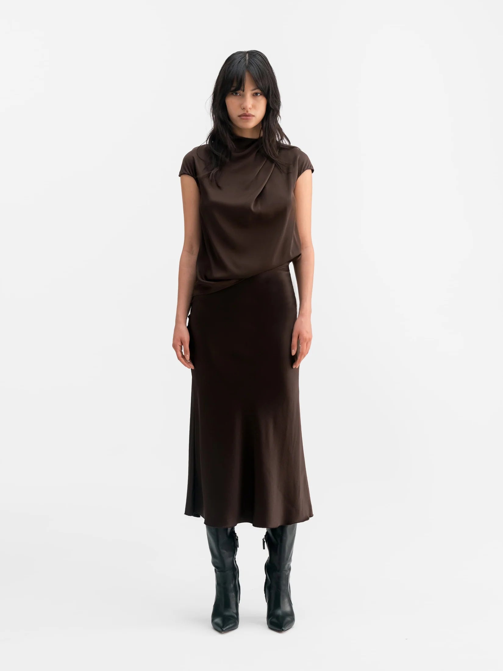 Ahlvar Gallery Hana Satin Nederdel Dark Brown