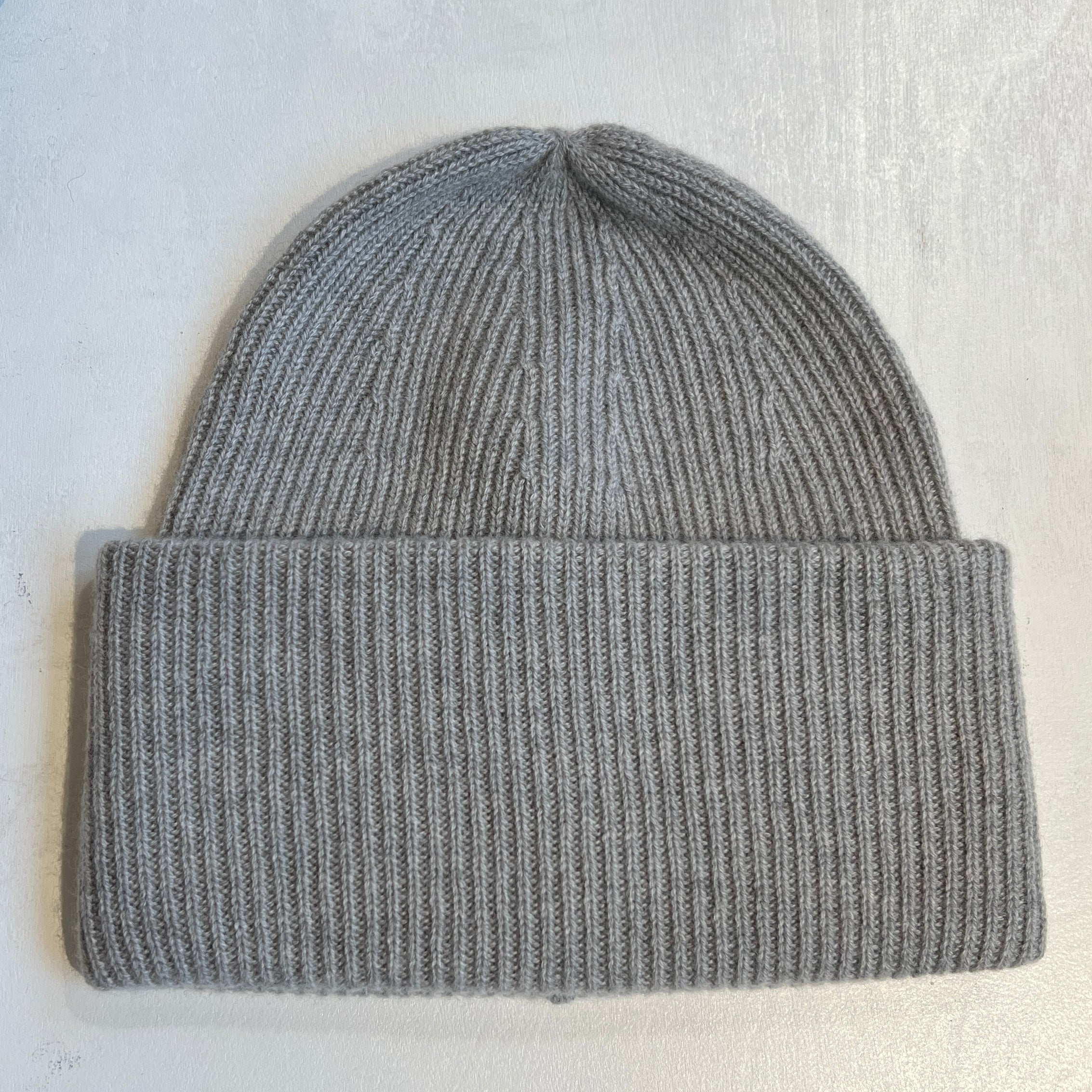 Lisa Yang Stockholm Beanie Dove Grey