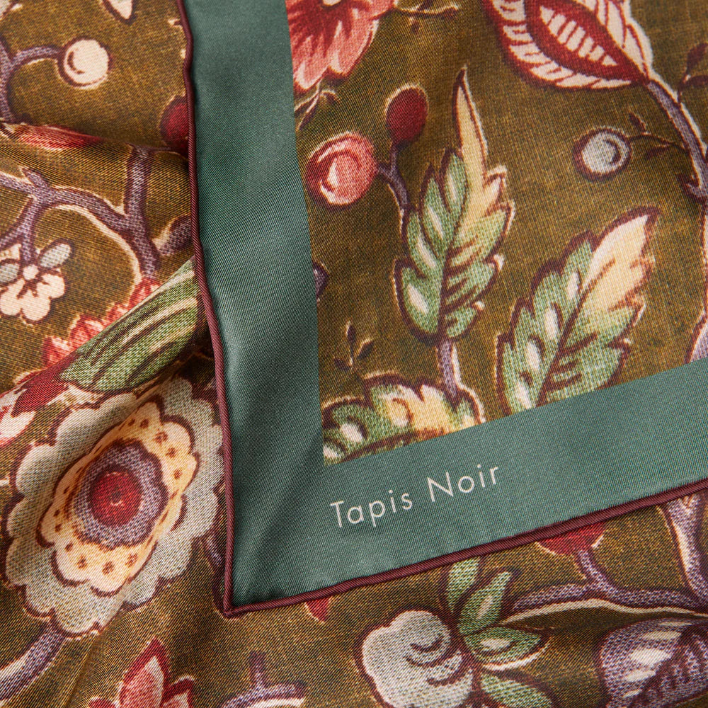 Tapis Noir Classical Olive Silketørklæde