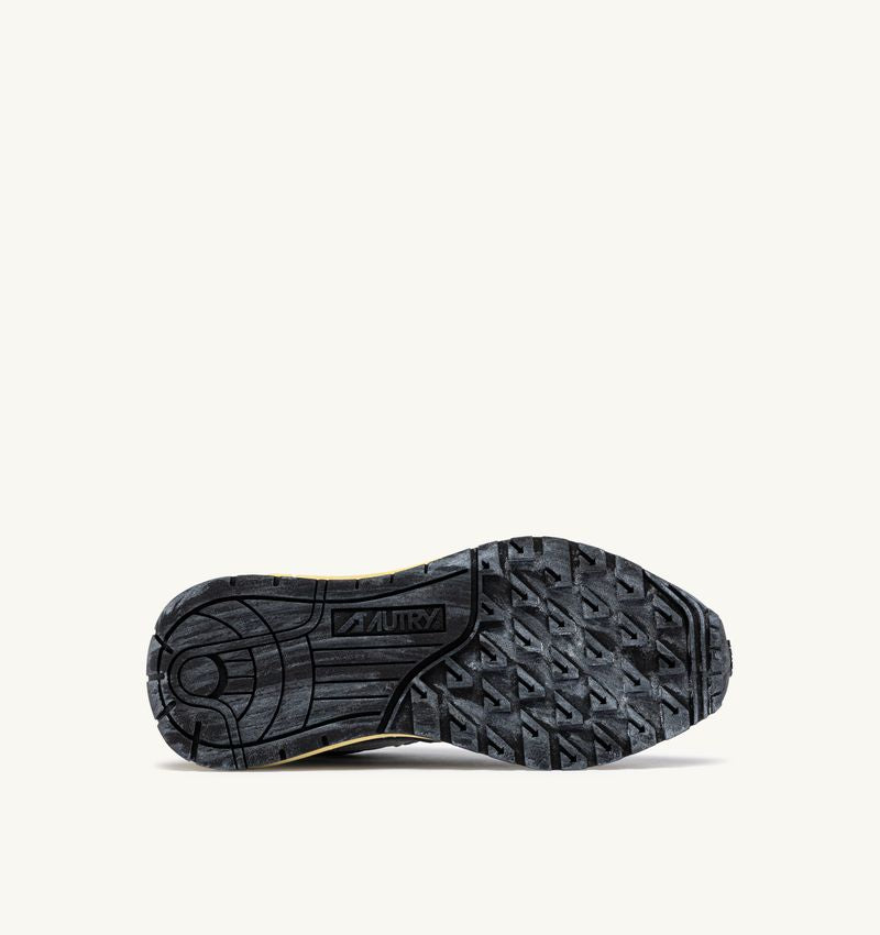 Autry Reelwind Ruskind Sneakers Suede/Nylon Sky/White.
