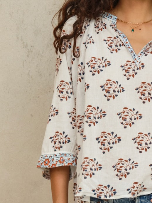 M.A.B.E. Stella Top Ecru Rust