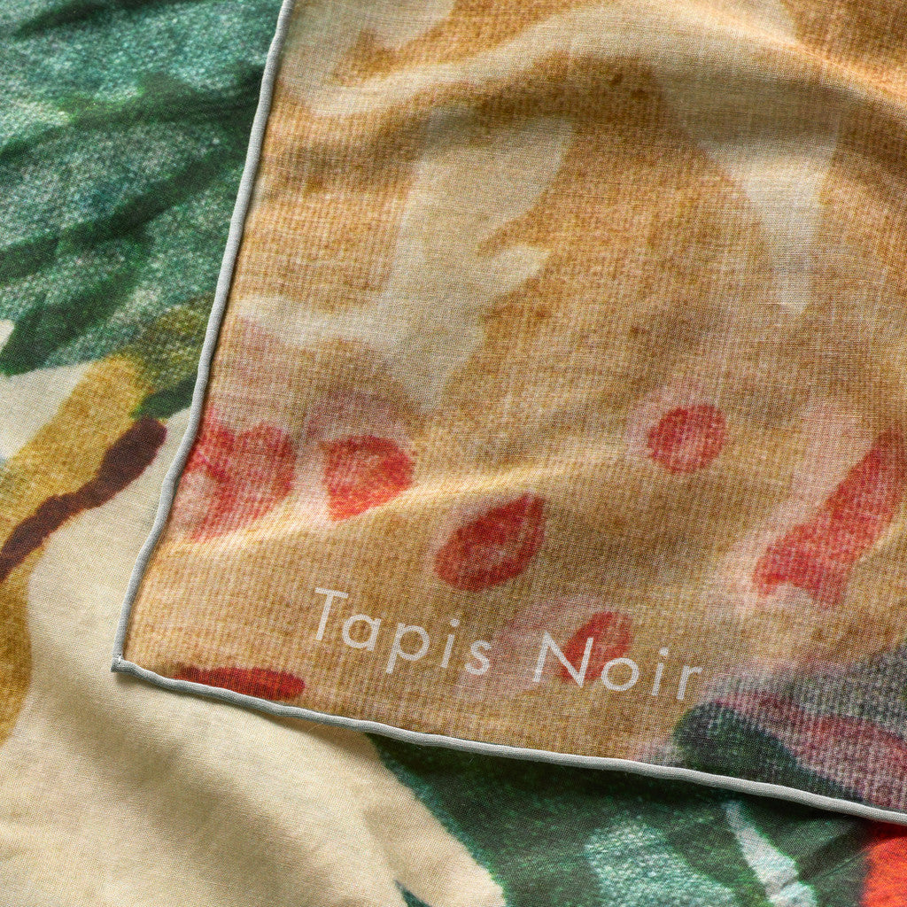 Tapis Noir Large Light Multicolor Flower Silketørklæde