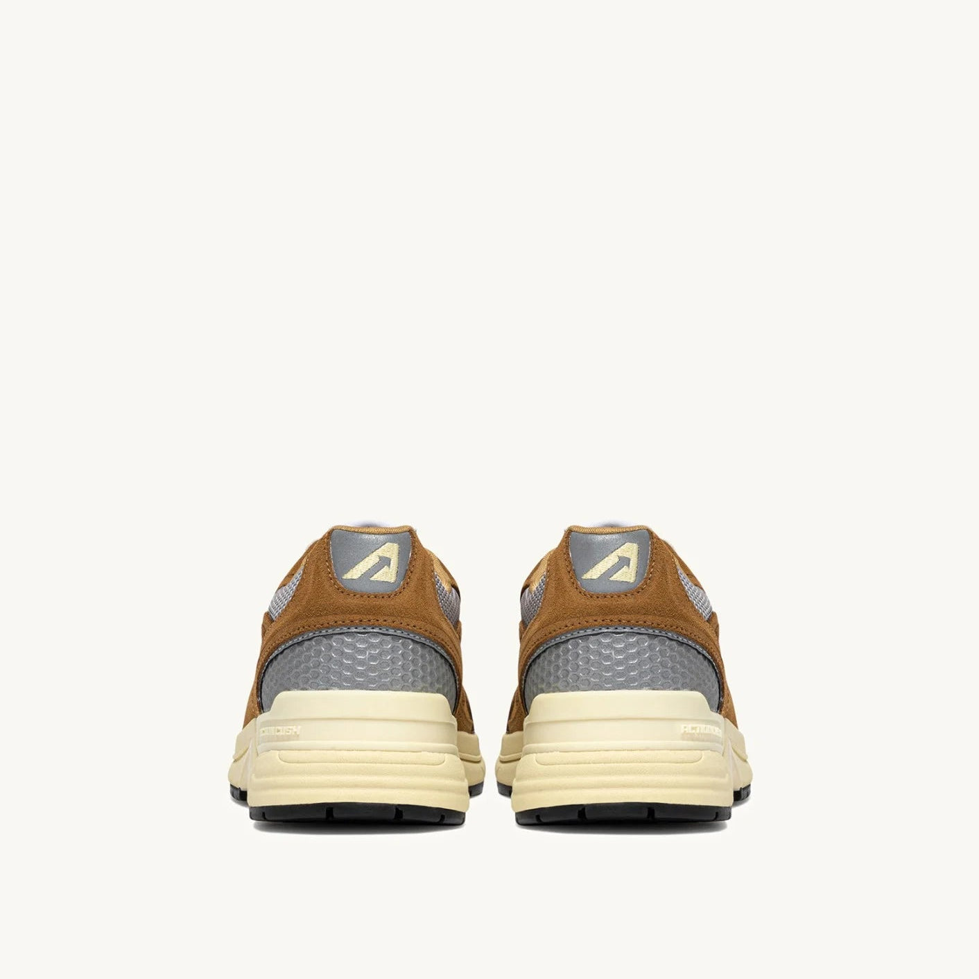 Autry Hyperway Ruskind Sneakers Kobber/Sølv