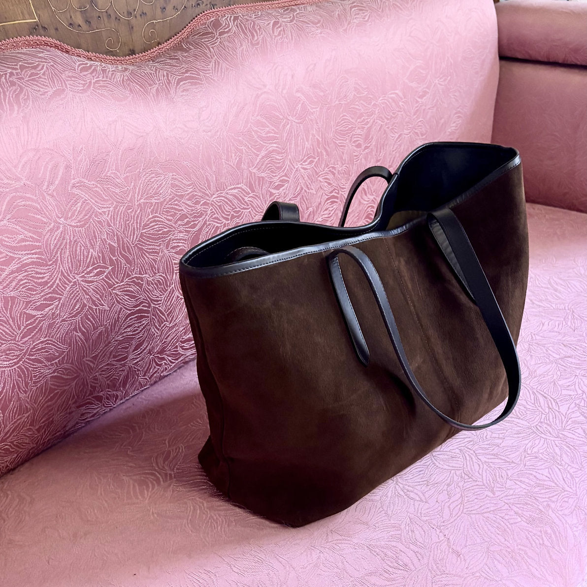 Infinito 2012 Karin Ruskind Taske Mocha