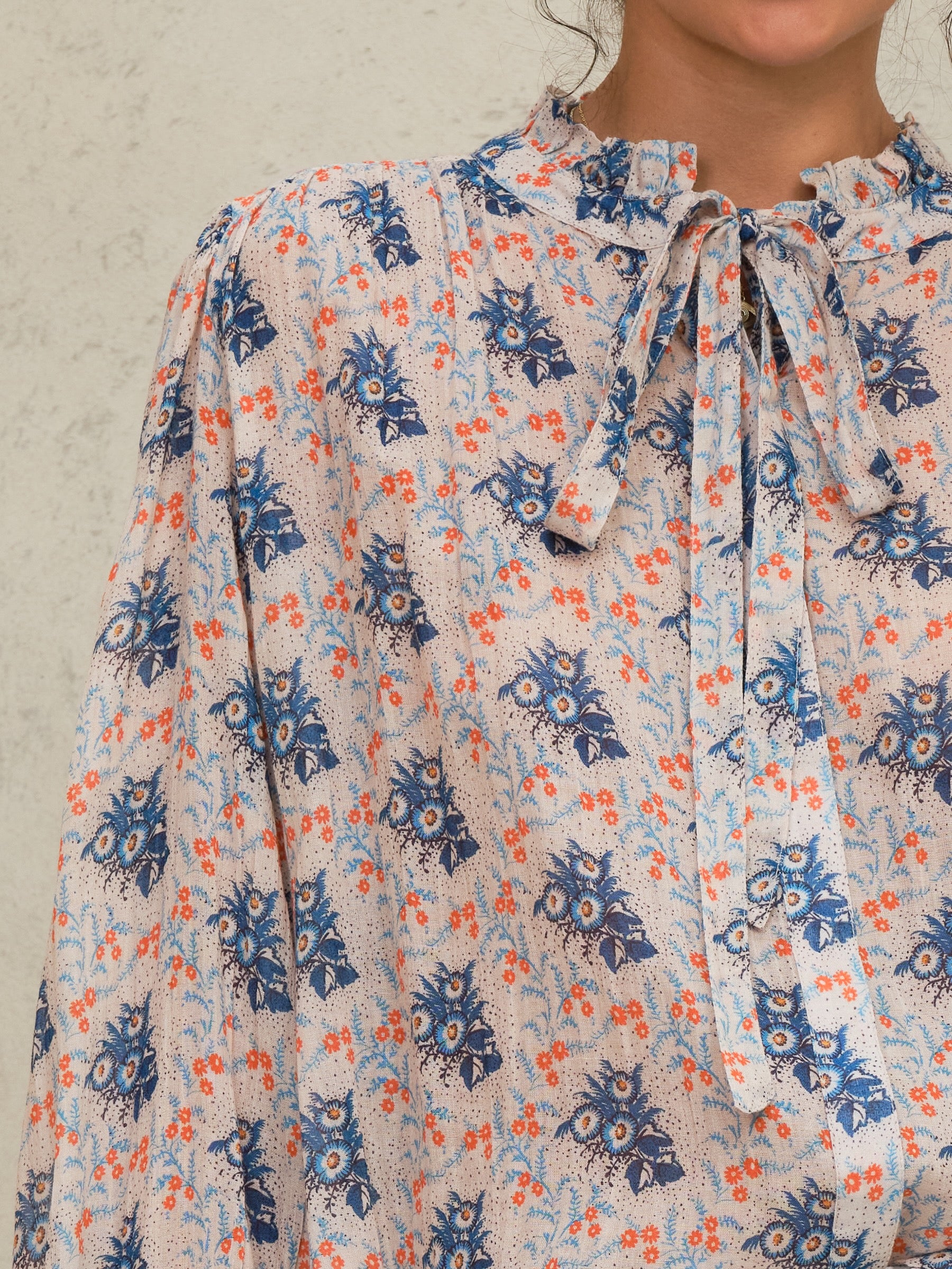 M.A.B.E. Aster Bluse