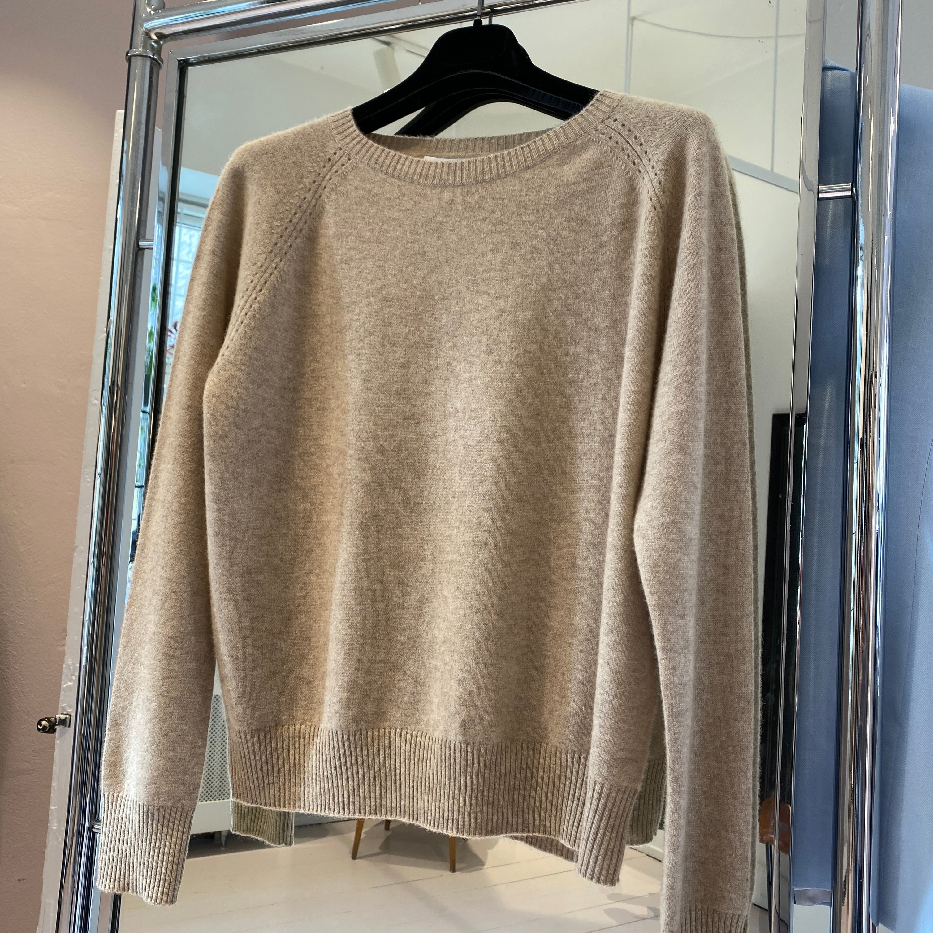 Wuth Pearl Pullover Oat