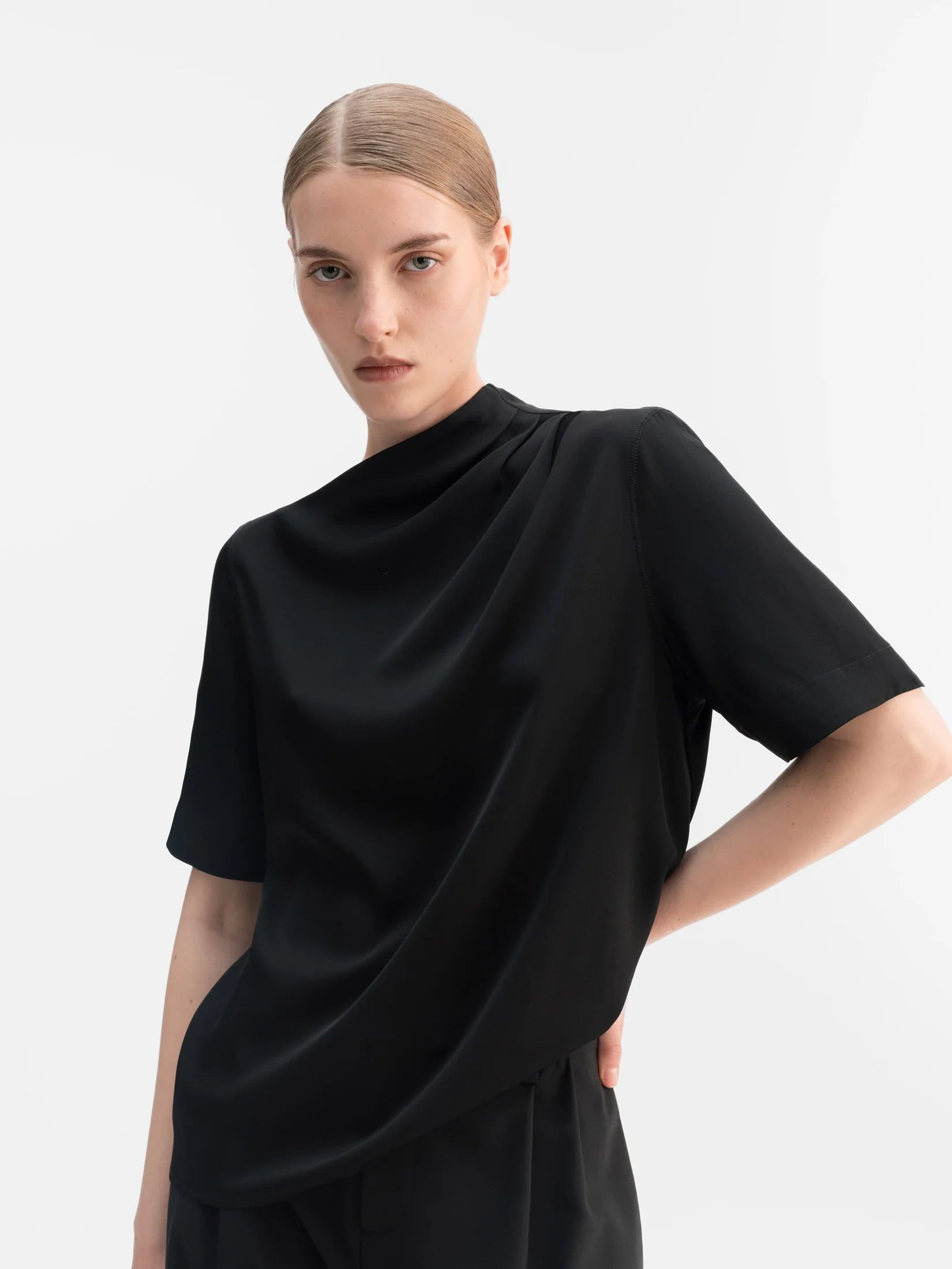 Ahlvar Gallery Lima Tee Black