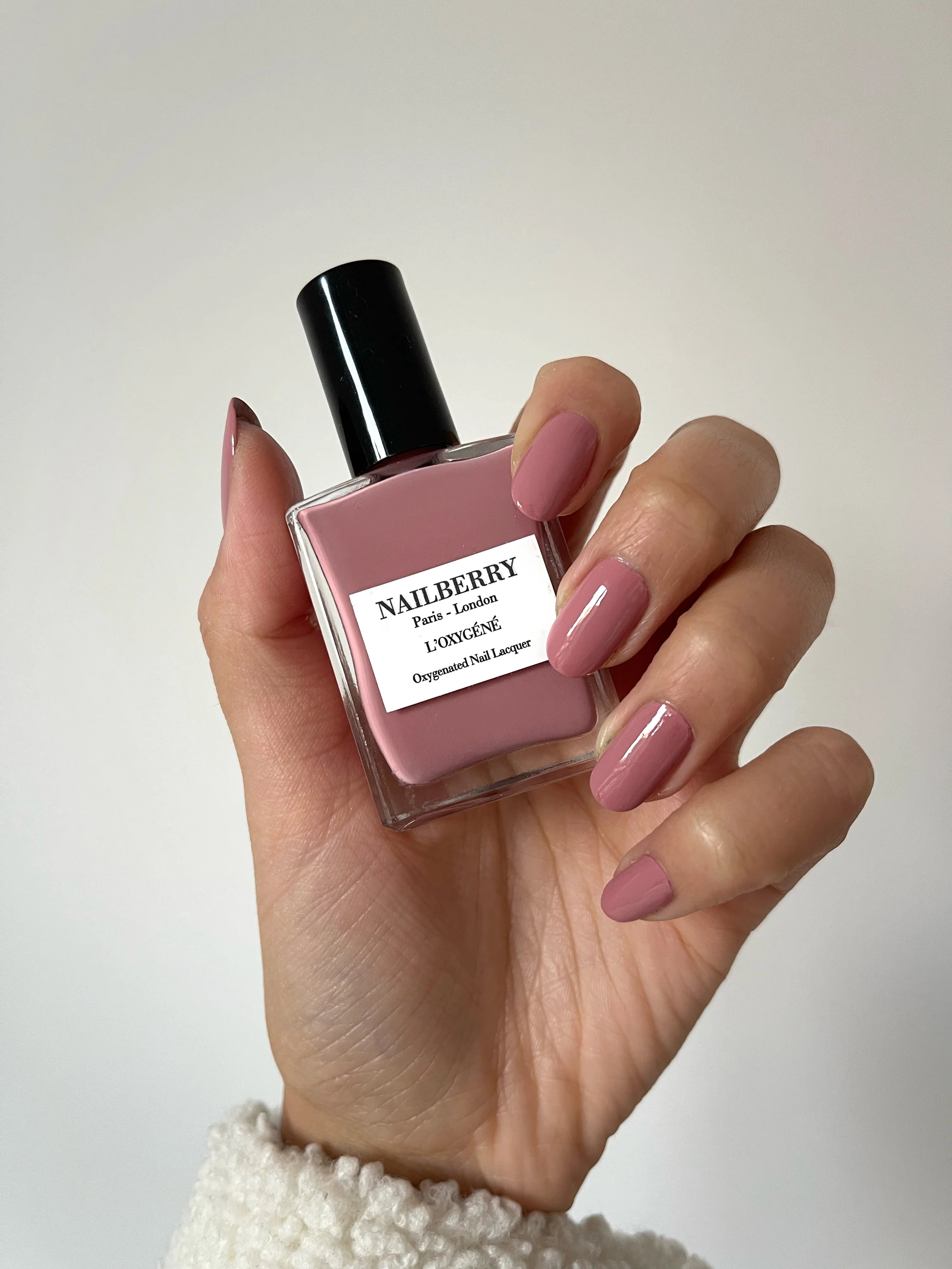 Nailberry Neglelak Love Me Tender