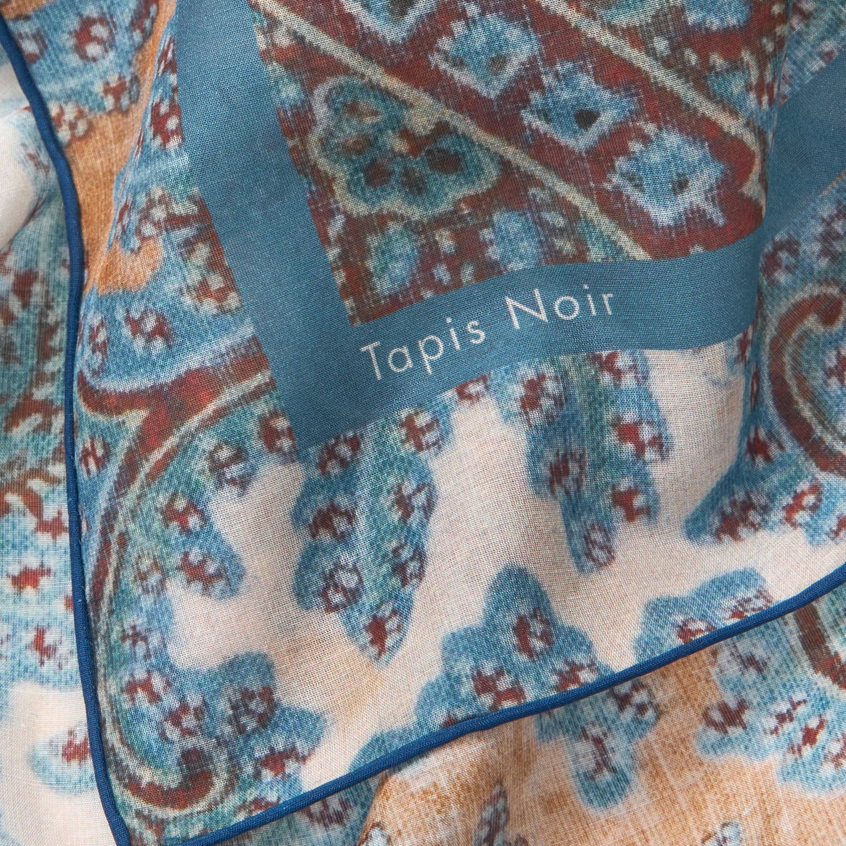 Tapis Noir Light Daphne Tørklæde