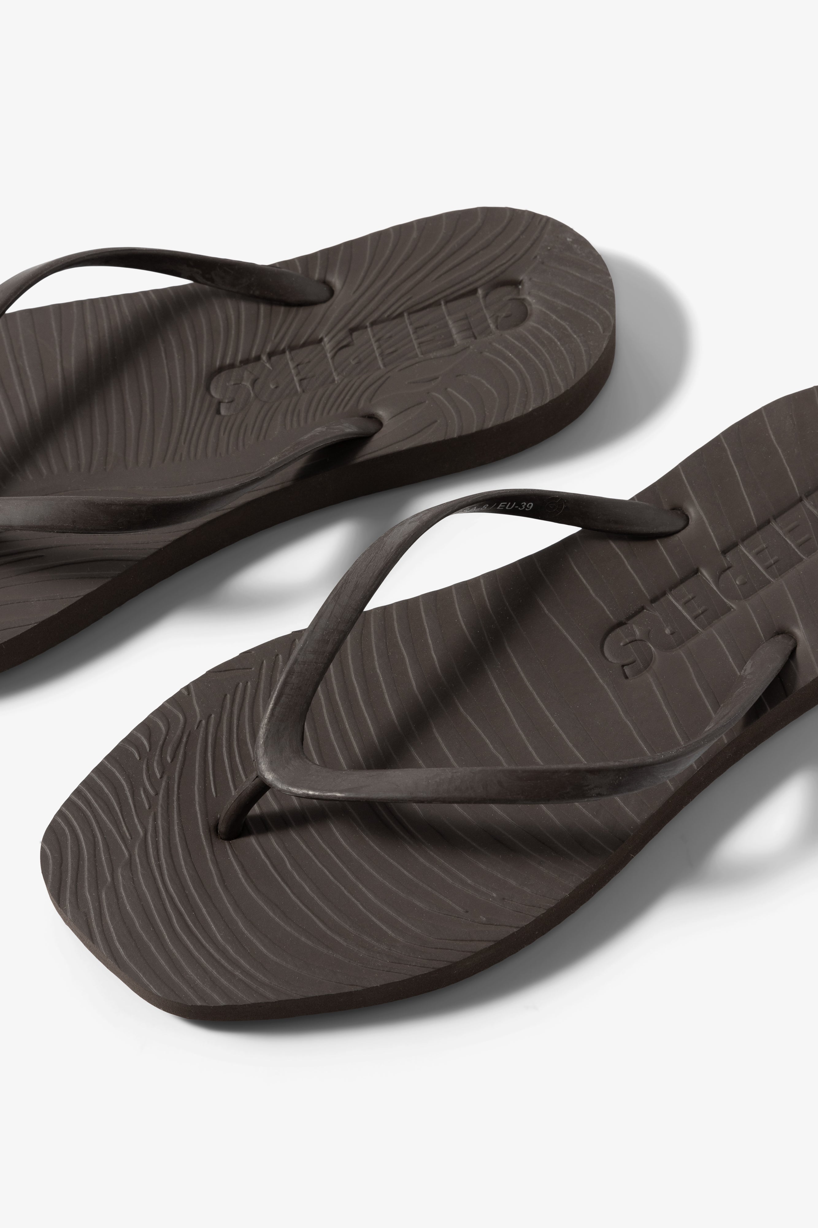 Sleepers Tapered Flip Flops Brown
