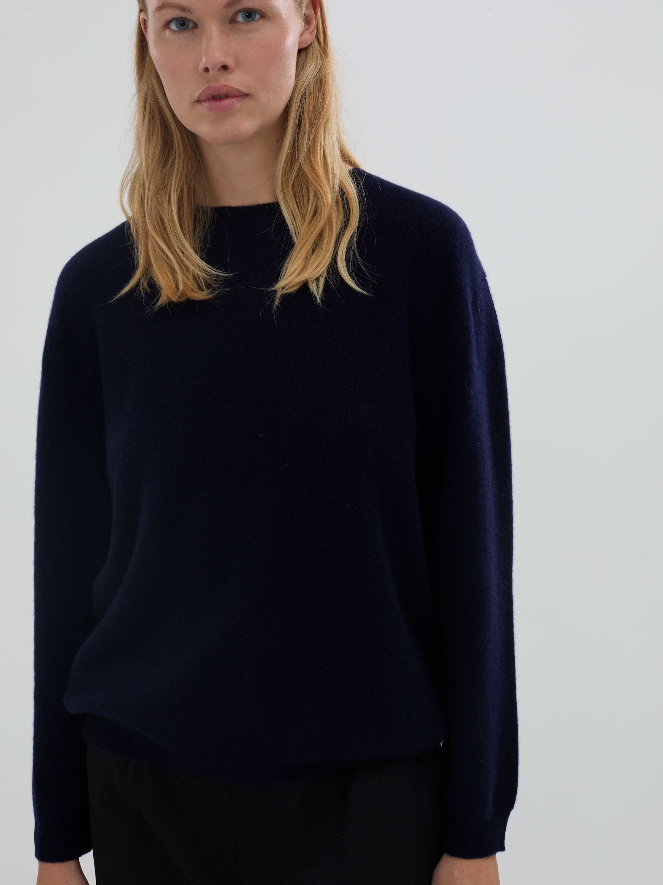 People's Republic of Cashmere Oversized Roundneck Navy Blue